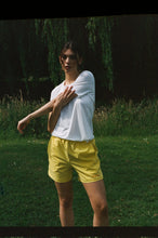 Charger l&#39;image dans la galerie, T-Shirt Bari - Signature Jaune - Woman
